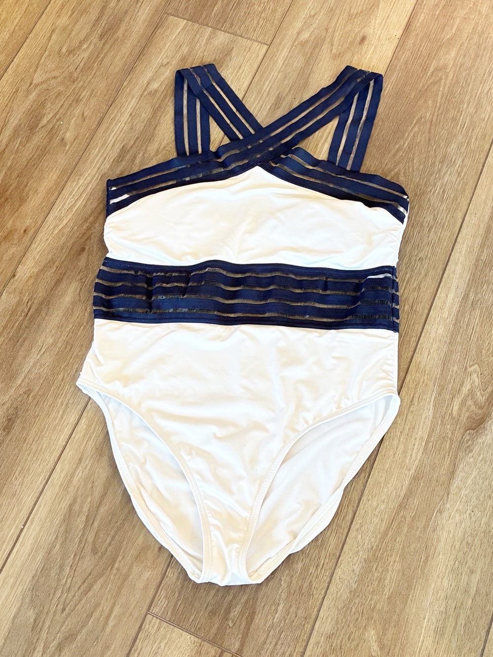 Kenneth Cole Navy & White One-Piece Swimsuit Crossback. Size Women's Large